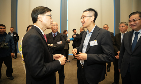 天科雅與香港特區政府引進(jìn)重點(diǎn)企業(yè)辦公室（OASES）簽署合作協(xié)議